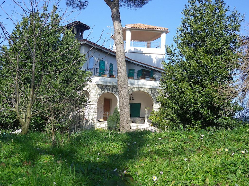 B&B La Toscana Marta Ngoại thất bức ảnh