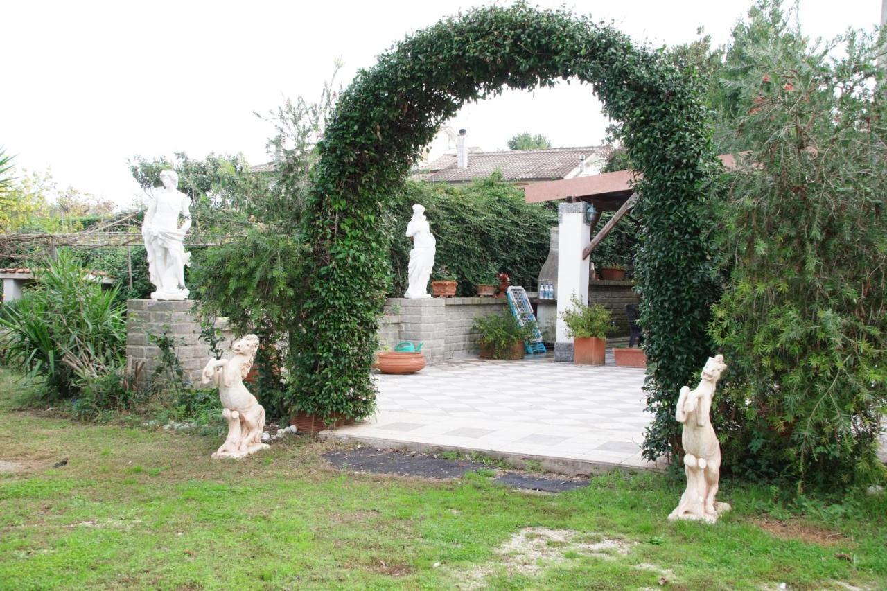 B&B La Toscana Marta Ngoại thất bức ảnh